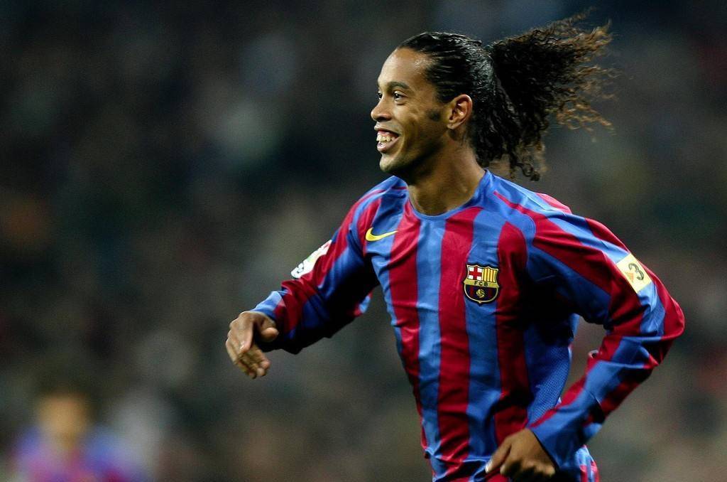 得更加扑朔 得更加扑朔